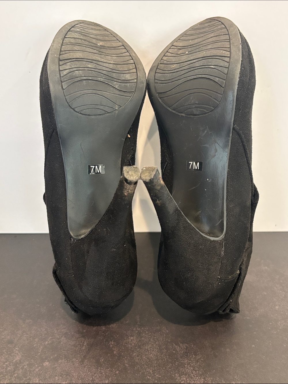 Impo Women's Black Suede Bow Ankle Boots sz 7 - Picture 6 of 6